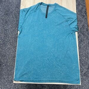 Lululemon Green t-shirt - Size XL